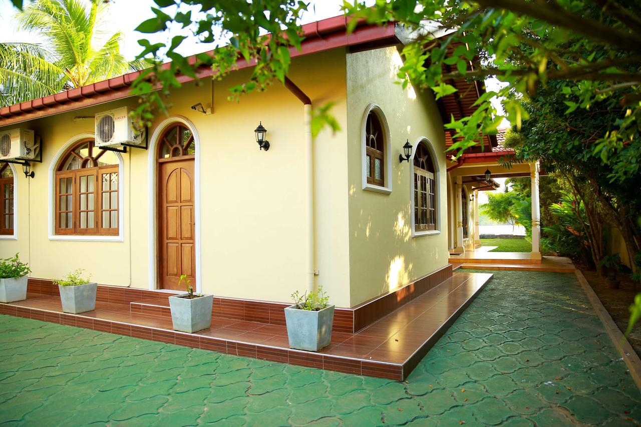 Bentota River Villa Exterior foto